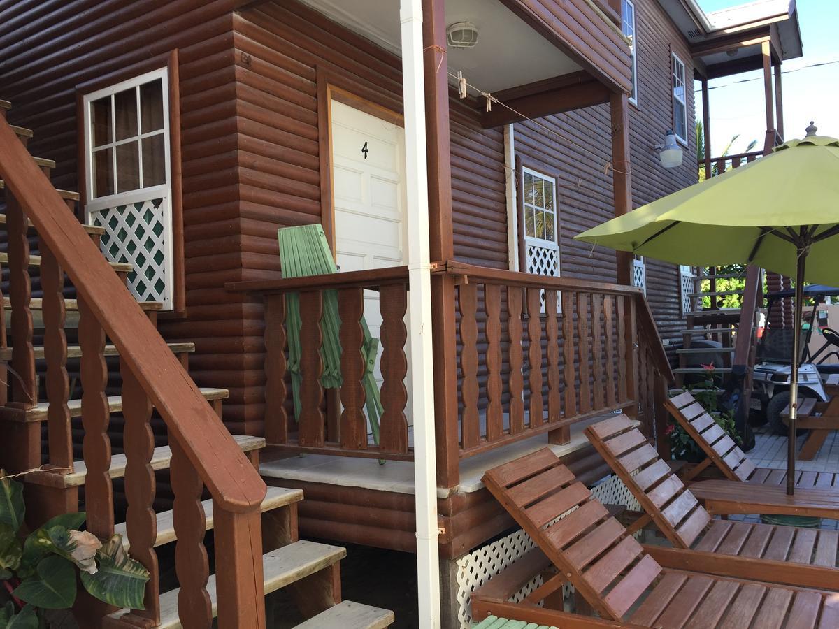 Blue Wave Guest House Caye Caulker Exterior photo